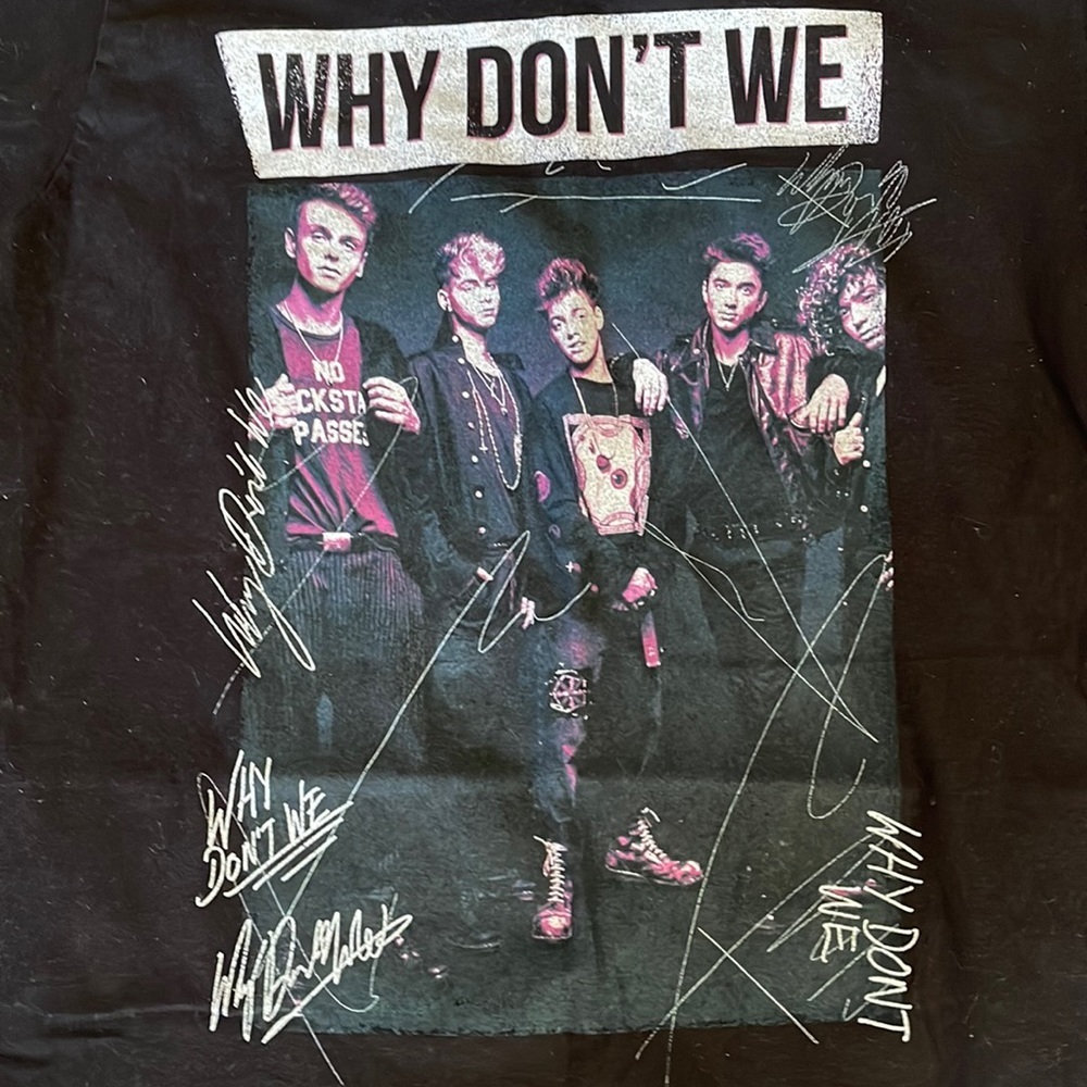 Why don’t we music band autograph black T-shirt